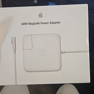 Apple 60W MagSafe Power Adapter - White